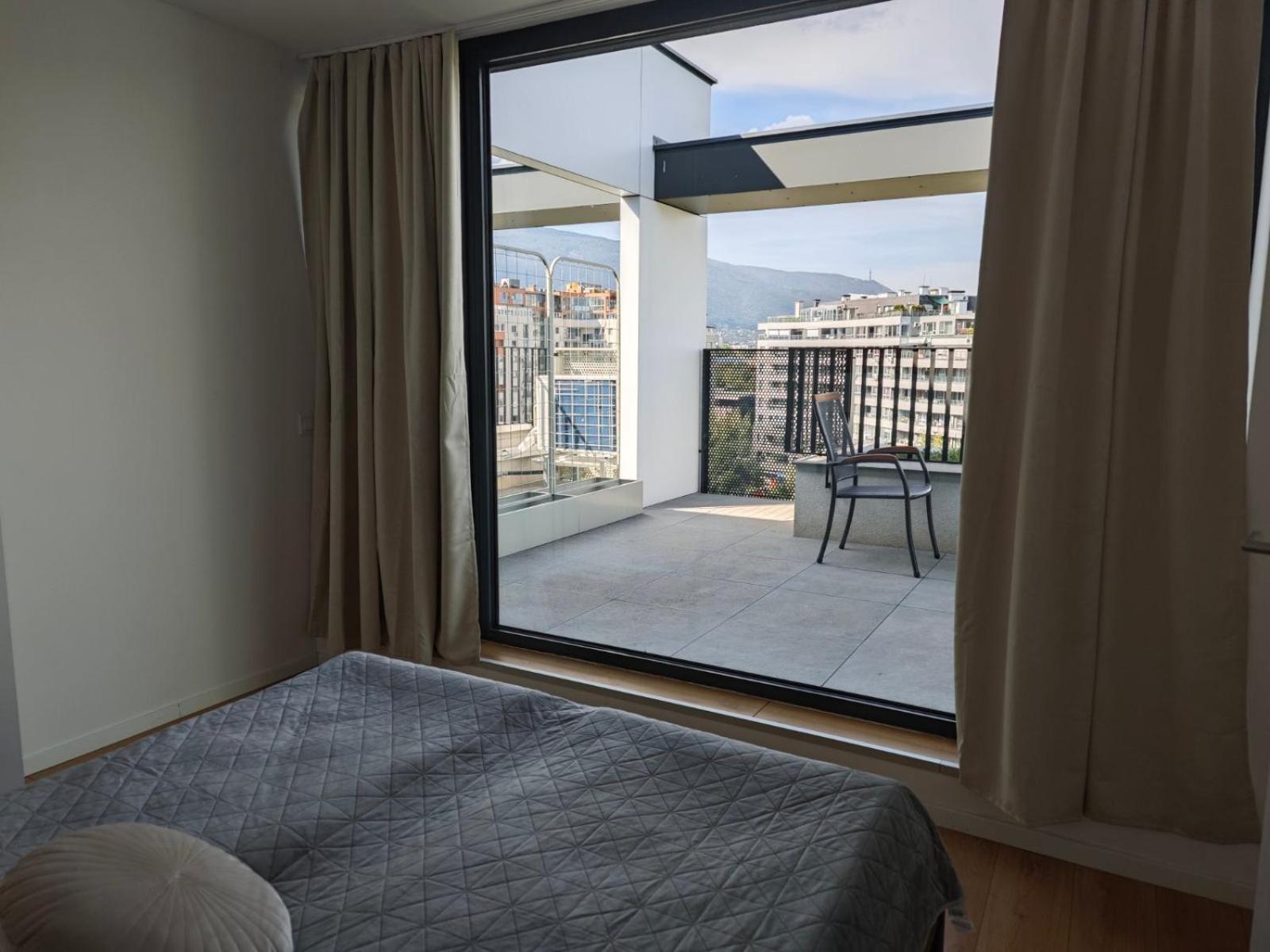 My Campus 1 Bdrm, Romantic, Panorama View, Free Parking, Self Check-In Sofia Eksteriør bilde